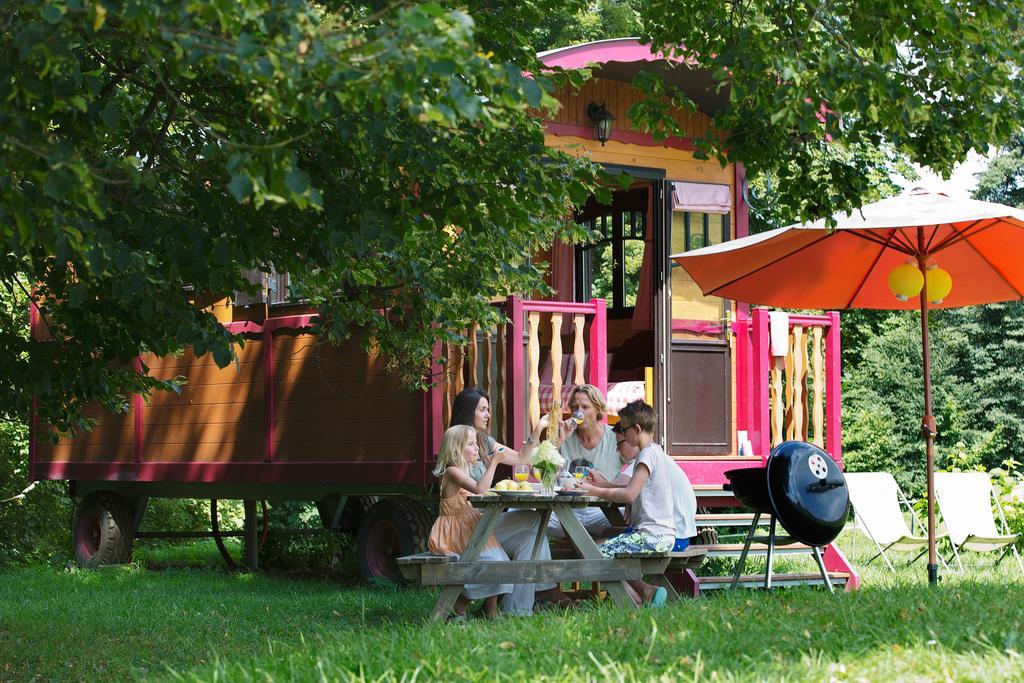 Bed and Breakfast Abbaye Du Palais Thauron Экстерьер фото