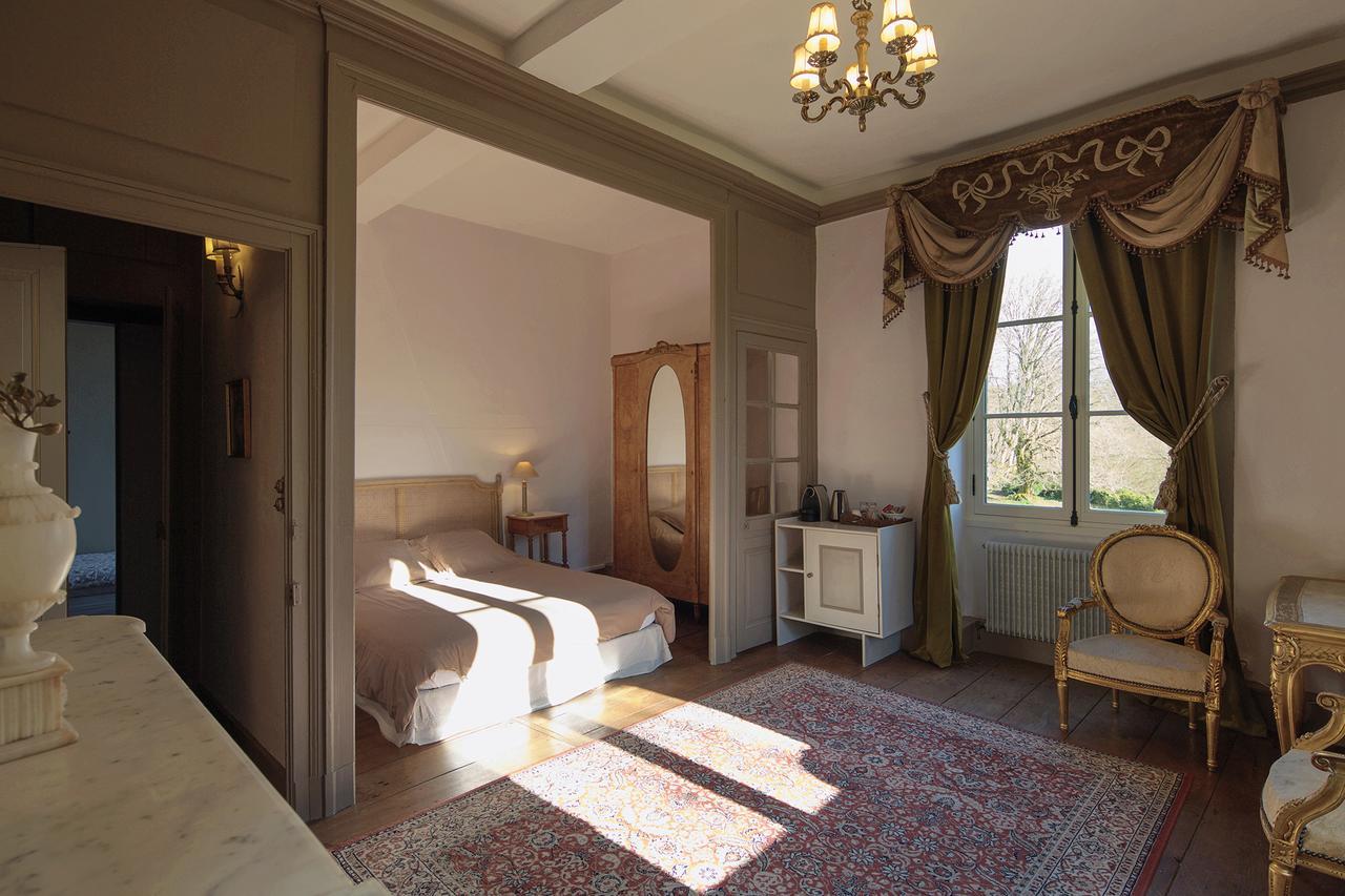 Bed and Breakfast Abbaye Du Palais Thauron Экстерьер фото